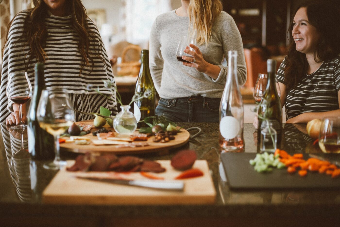 7 Ideas to Help Elevate Your Next Dinner Party With Friends - Food Sense