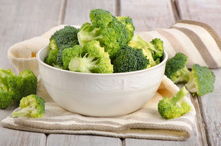 how-long-can-broccoli-sit-out-safe-storage-guidelines-food-sense