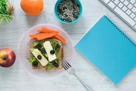Affordable and Nutritious Recipes for Students on the Go