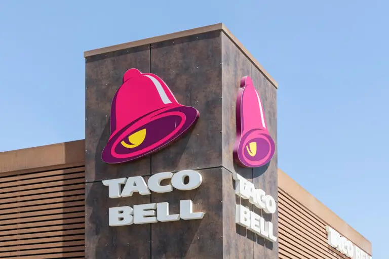 ALFAFAR, SPAIN - JUNE 06, 2022: Taco Bell is an American-based chain of fast food restaurants