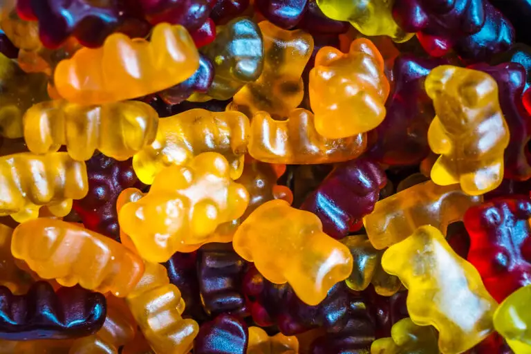 Gluten-free and gelatin free vegan wine gums - gummy bears