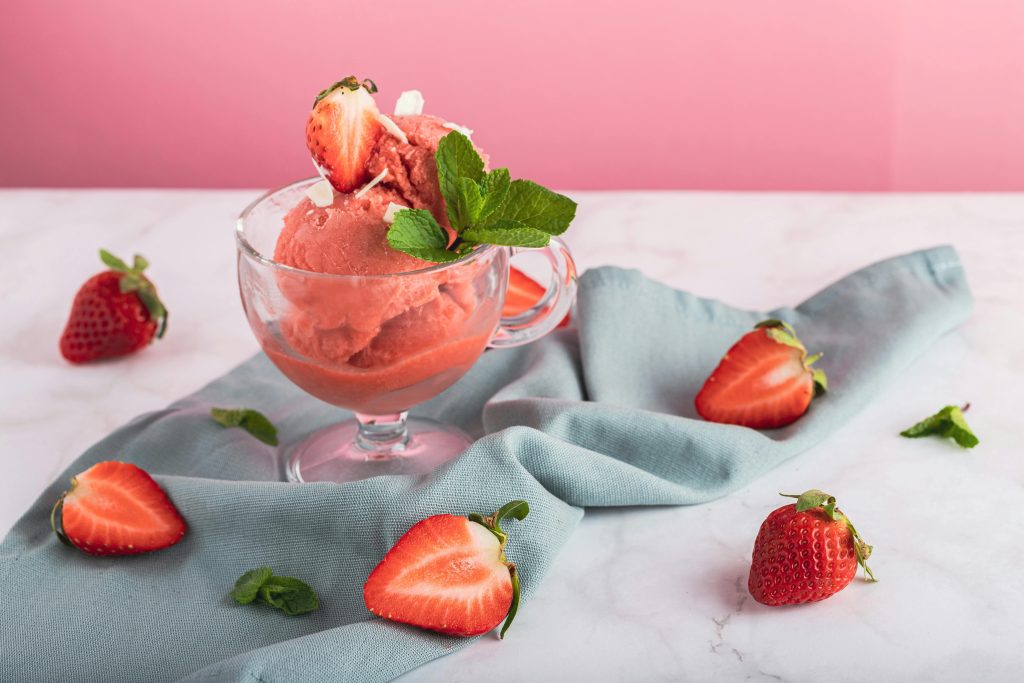 The Best Vegan Desserts You Can Make at a Restaurant